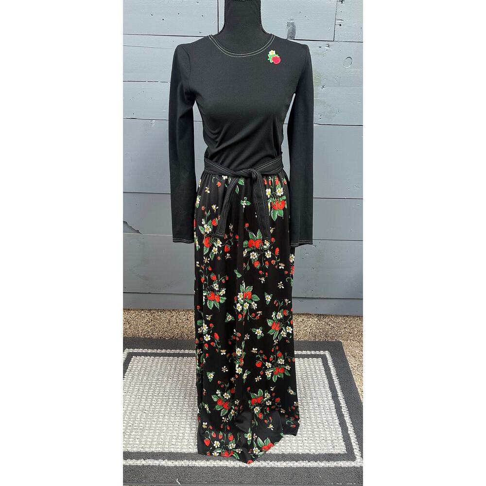 Vintage Strait Lane Black Strawberry Dress